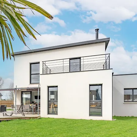 Lagon Bleu By Interhome Vakantiehuis Tréffiagat